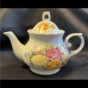 Floral Teapot with Lid